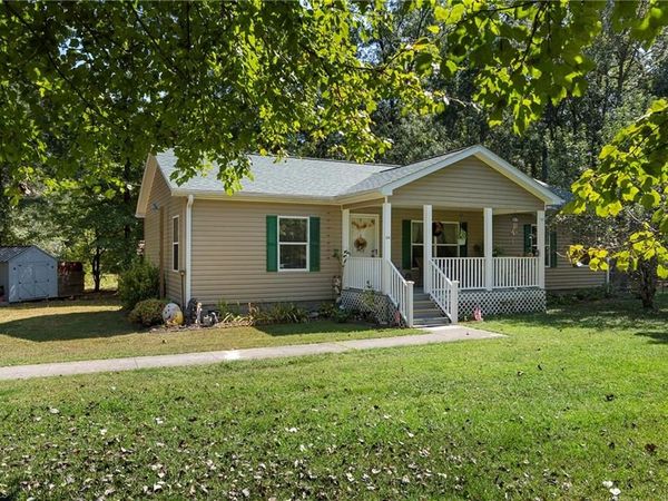 170 Garrett Lane , Thomasville, NC 27360