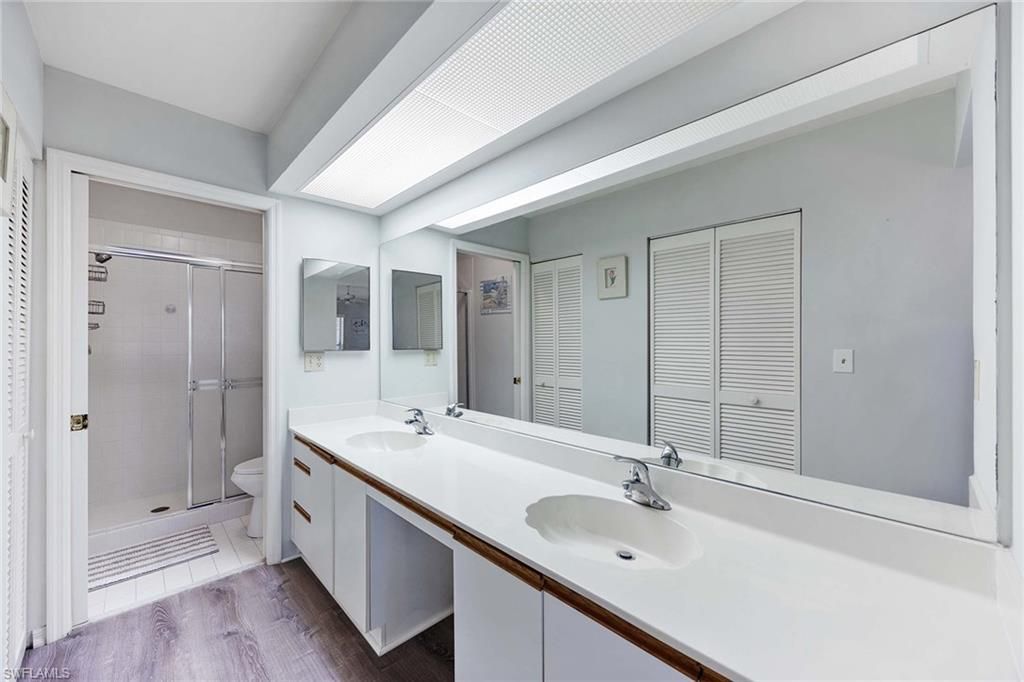 822 Gulf Pavillion Dr, Unit 202, Naples, FL 34108 Photo