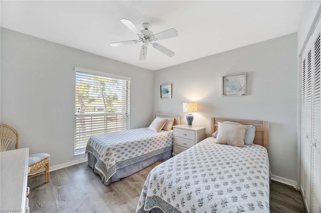 822 Gulf Pavillion Dr, Unit 202, Naples, FL 34108 Photo