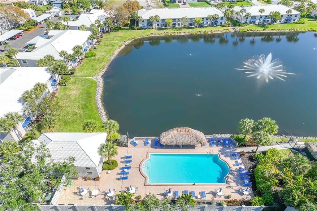 822 Gulf Pavillion Dr, Unit 202, Naples, FL 34108 Photo