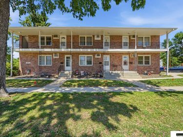 4900 Huntington Avenue, Lincoln, NE 68504