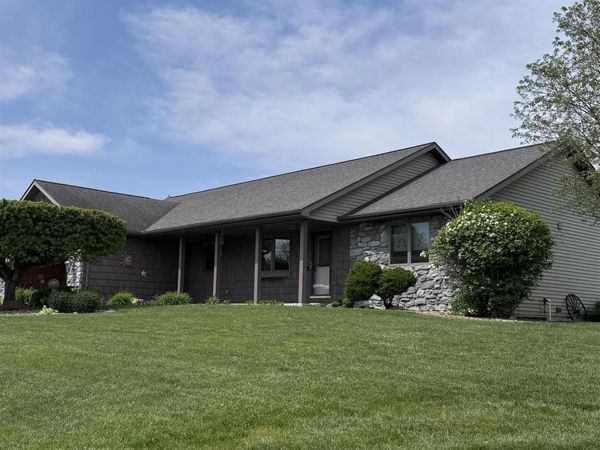 331 Lincoln Park, Warsaw, IN 46582