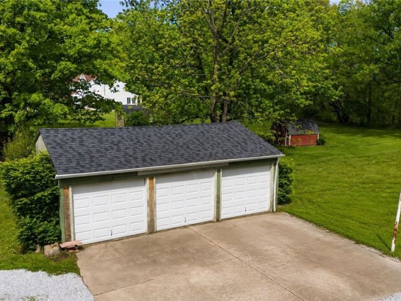36602 Kinzel Road, Avon, OH 44011 Photo 5