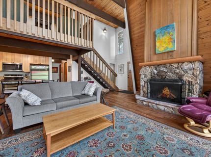 1327 Peninsula Drive, Lake Almanor, CA 96137 Photo