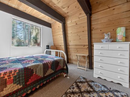 1327 Peninsula Drive, Lake Almanor, CA 96137 Photo