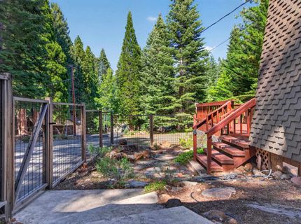 1327 Peninsula Drive, Lake Almanor, CA 96137 Photo