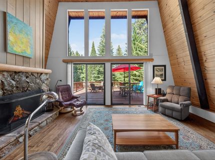 1327 Peninsula Drive, Lake Almanor, CA 96137 Photo