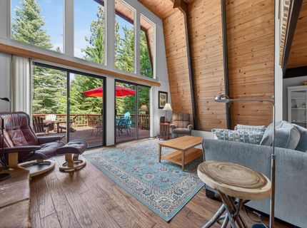 1327 Peninsula Drive, Lake Almanor, CA 96137 Photo
