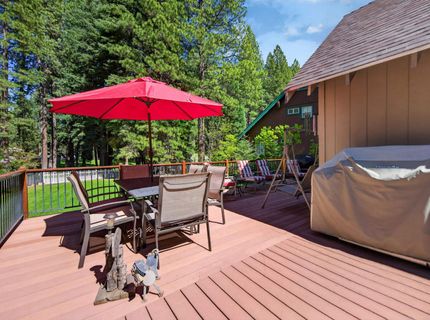 1108 Peninsula Drive, Lake Almanor, CA 96137 Photo