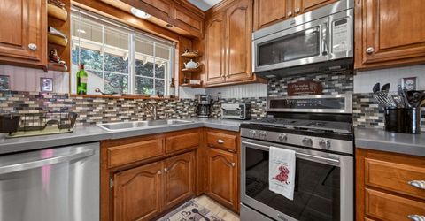 1108 Peninsula Drive, Lake Almanor, CA 96137 Photo