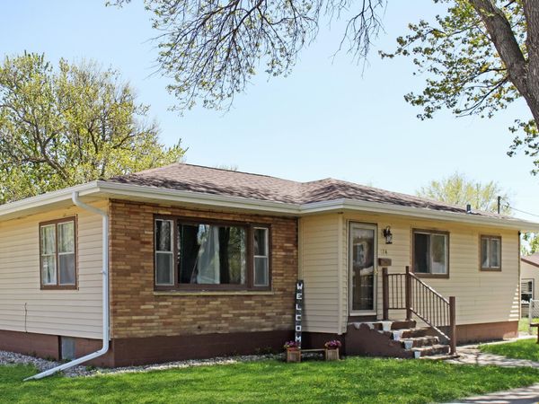 124 N Penn Street, Aberdeen, SD 57401