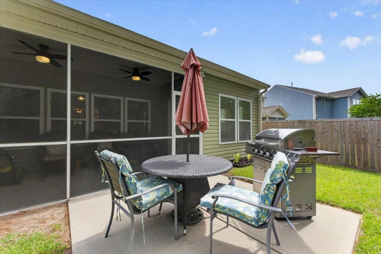 616 Snow Owl Drive Photo 33
