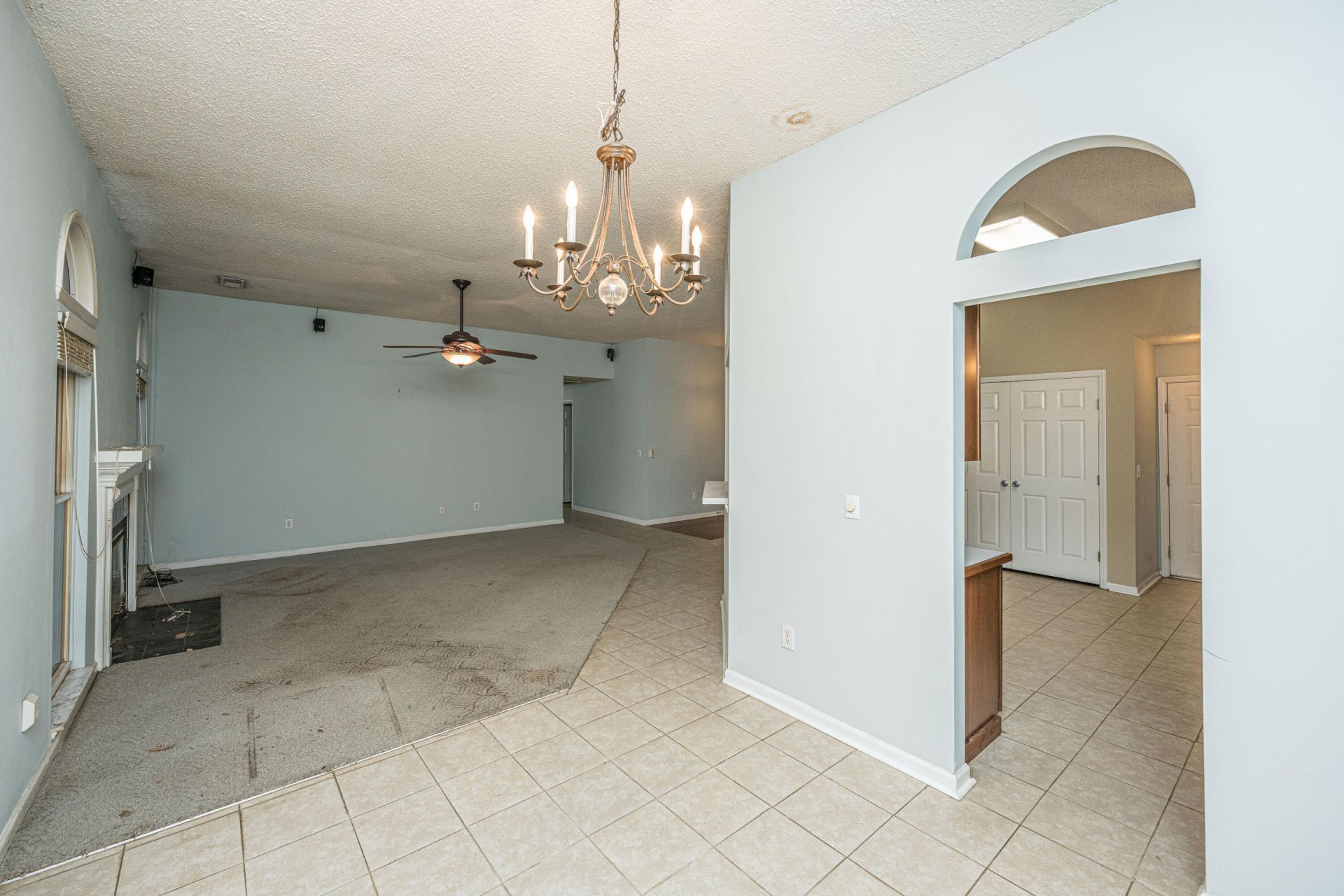 1383 Downsberry Drive Photo 14