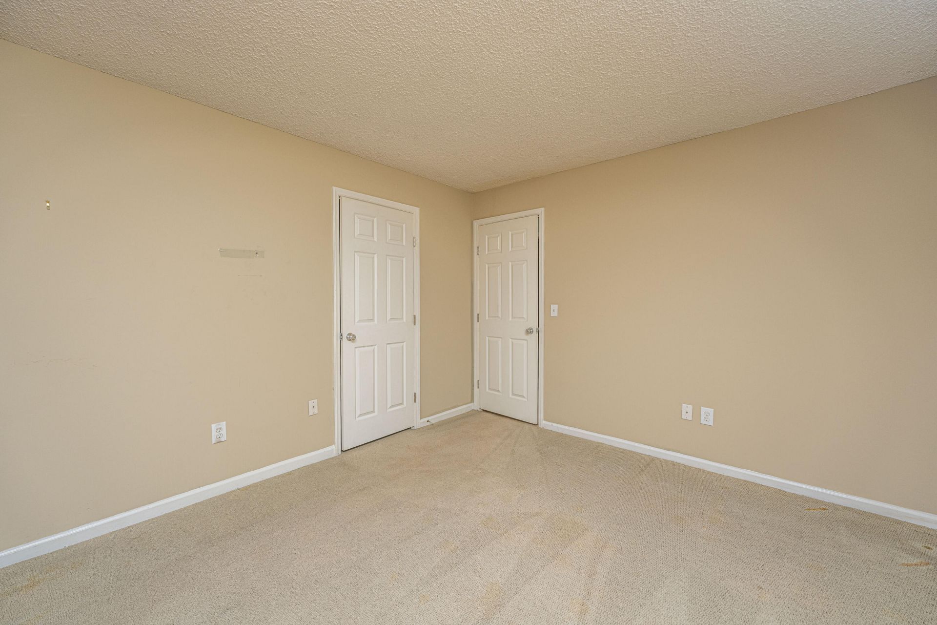 1383 Downsberry Drive Photo 34