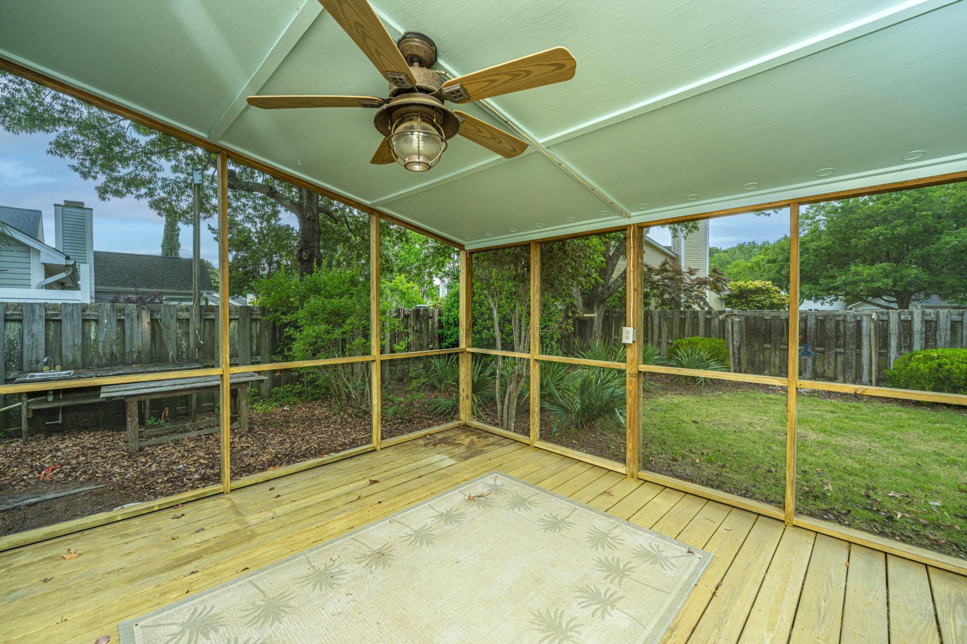 1383 Downsberry Drive Photo 37