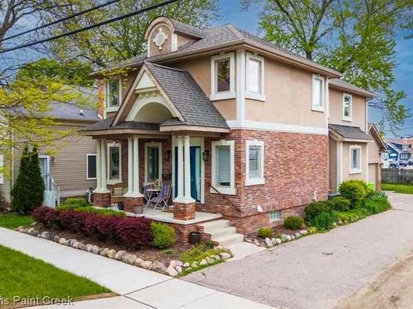 418 Oak Street, Rochester, MI 48307