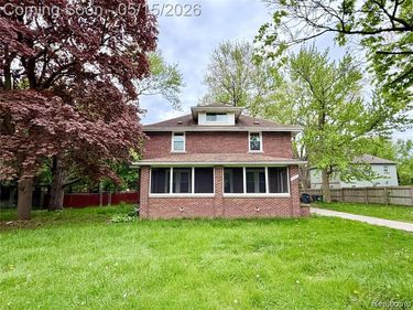1331 South Boulevard W, Troy, MI 48098