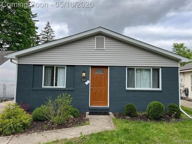 5847 N Berry Street, Westland, MI 48185