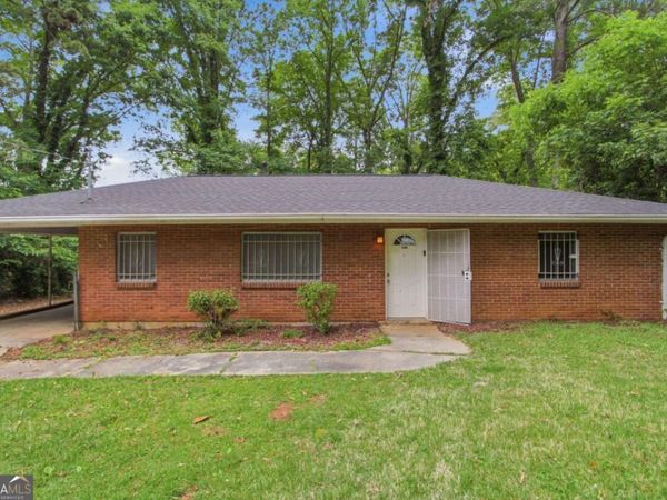 2079 Woodberry Avenue, Atlanta, GA 30344