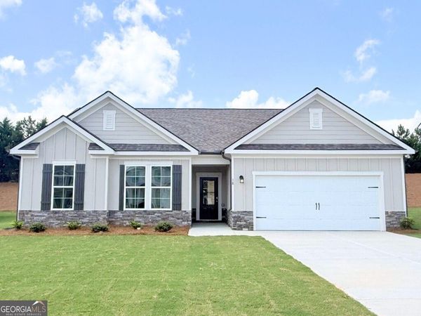 18 Purackal Lane, Statham, GA 30666