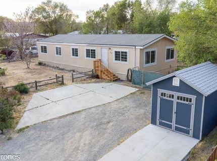 408 E Gepford Parkway, Sun Valley, NV 89433 Photo