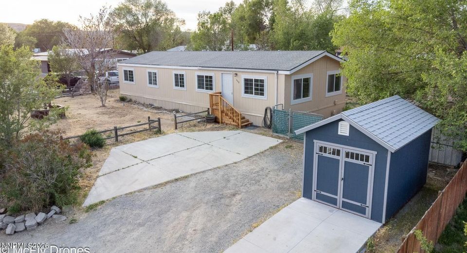 408 E Gepford Parkway, Sun Valley, NV 89433 Photo