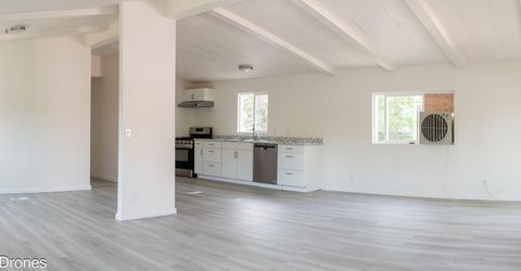 408 E Gepford Parkway, Sun Valley, NV 89433 Photo