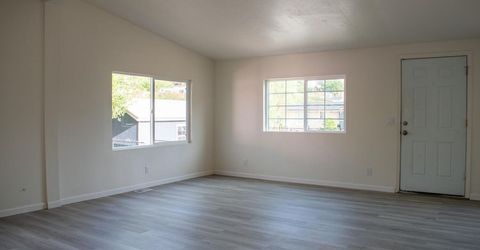 408 E Gepford Parkway, Sun Valley, NV 89433 Photo