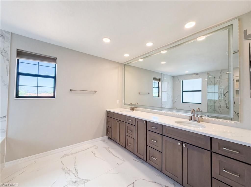 1588 Vizcaya Ln, Naples, FL 34113 Photo