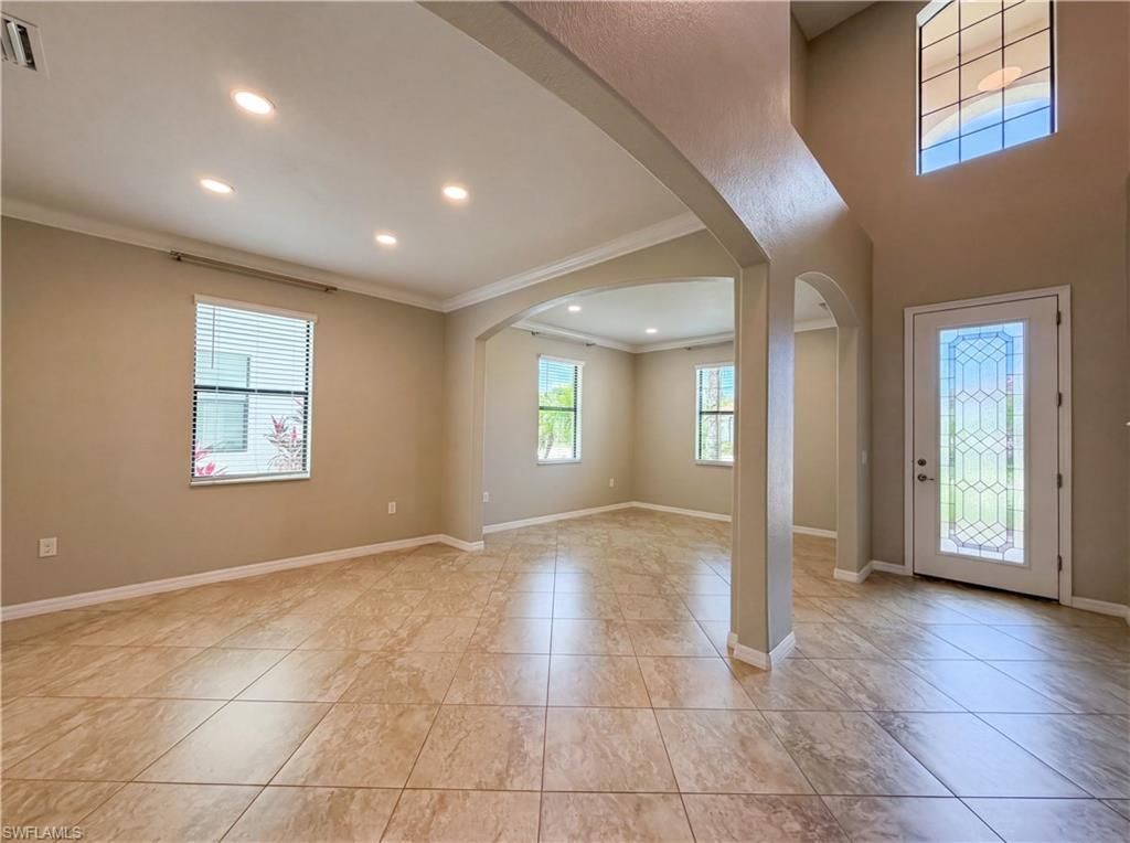 1588 Vizcaya Ln, Naples, FL 34113 Photo