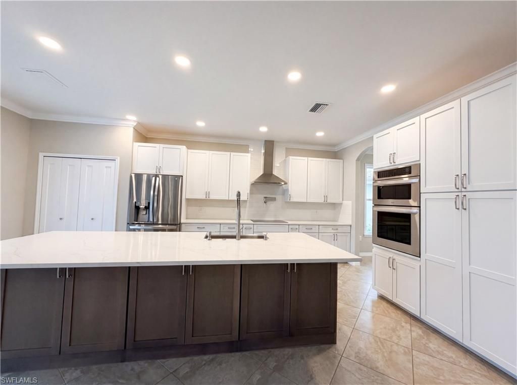 1588 Vizcaya Ln, Naples, FL 34113 Photo