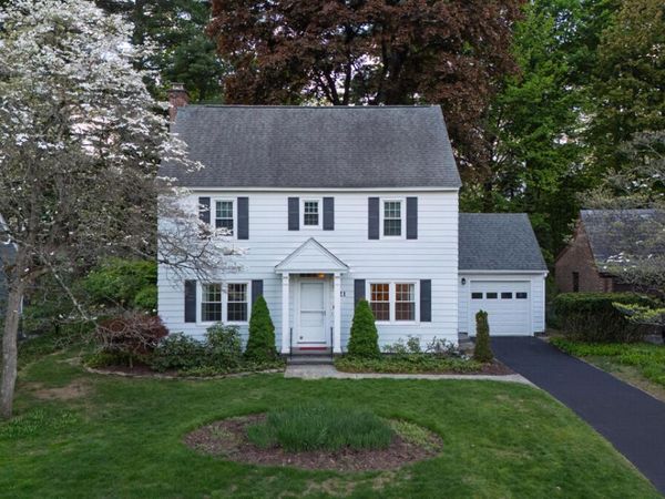 21 Douglas Road, Delmar, NY 12054