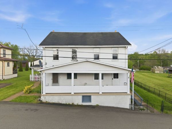 174/176 Roosevelt Way, Crabtree, PA 15624