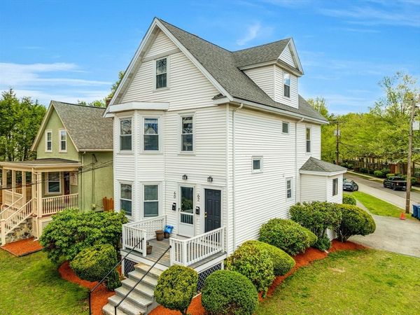 60-62 Kenneth St, Newton, MA 02461