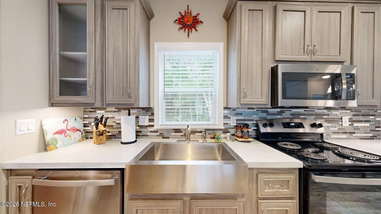 265 Lake Como Drive, Pomona Park, FL 32181 Photo