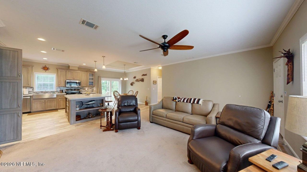 265 Lake Como Drive, Pomona Park, FL 32181 Photo
