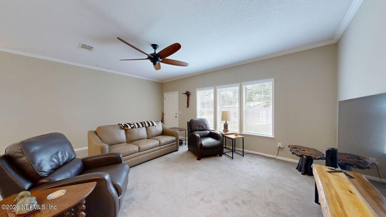 265 Lake Como Drive, Pomona Park, FL 32181 Photo