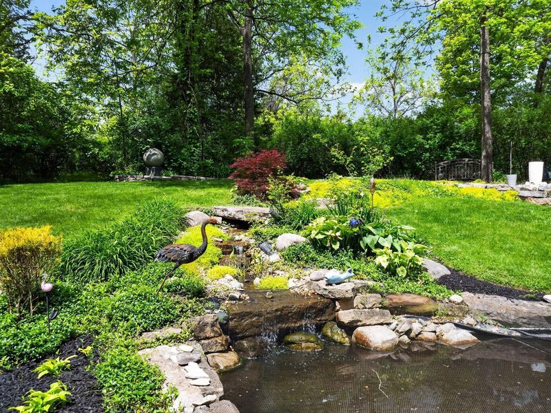 9750 Erin Woods Drive, Dublin, OH 43017 Photo 8