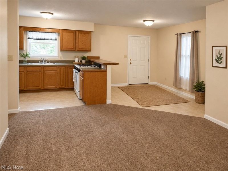 585-583 E Buchtel Avenue, Akron, OH 44304 Photo 26