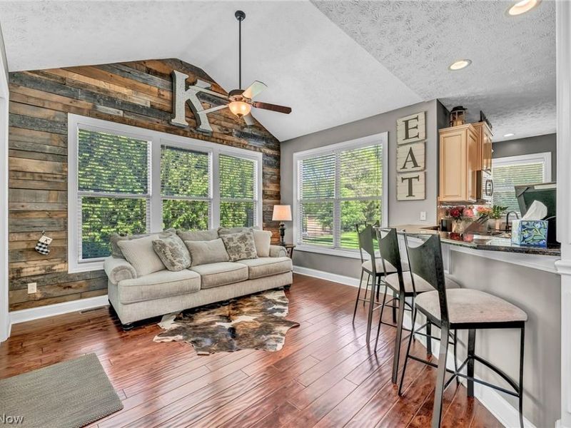 20374 Tramore Lane, Strongsville, OH 44149 Photo 14