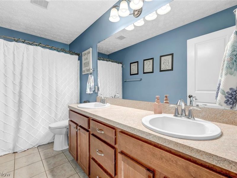 20374 Tramore Lane, Strongsville, OH 44149 Photo 27