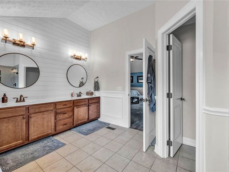 20374 Tramore Lane, Strongsville, OH 44149 Photo 32