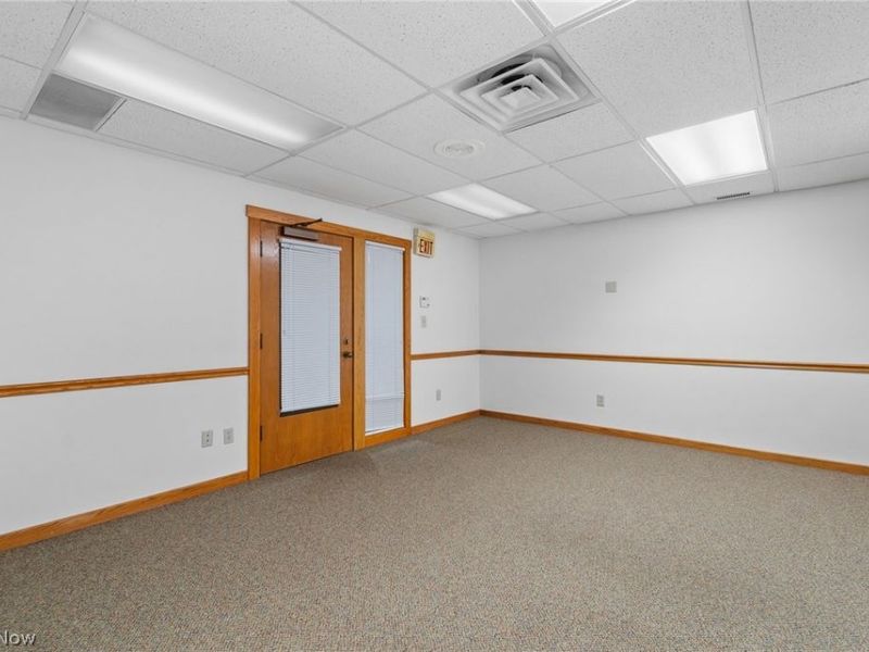 3520 Snouffer Road, Columbus, OH 43235 Photo 10