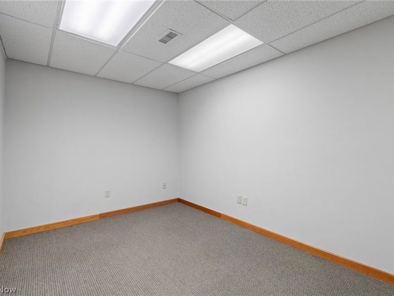 3520 Snouffer Road, Columbus, OH 43235 Photo 14
