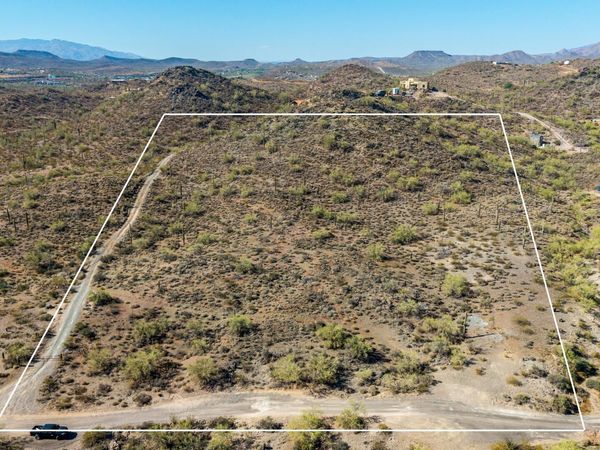 - W Jenny Lin Road, Unit -, New River, AZ 85087