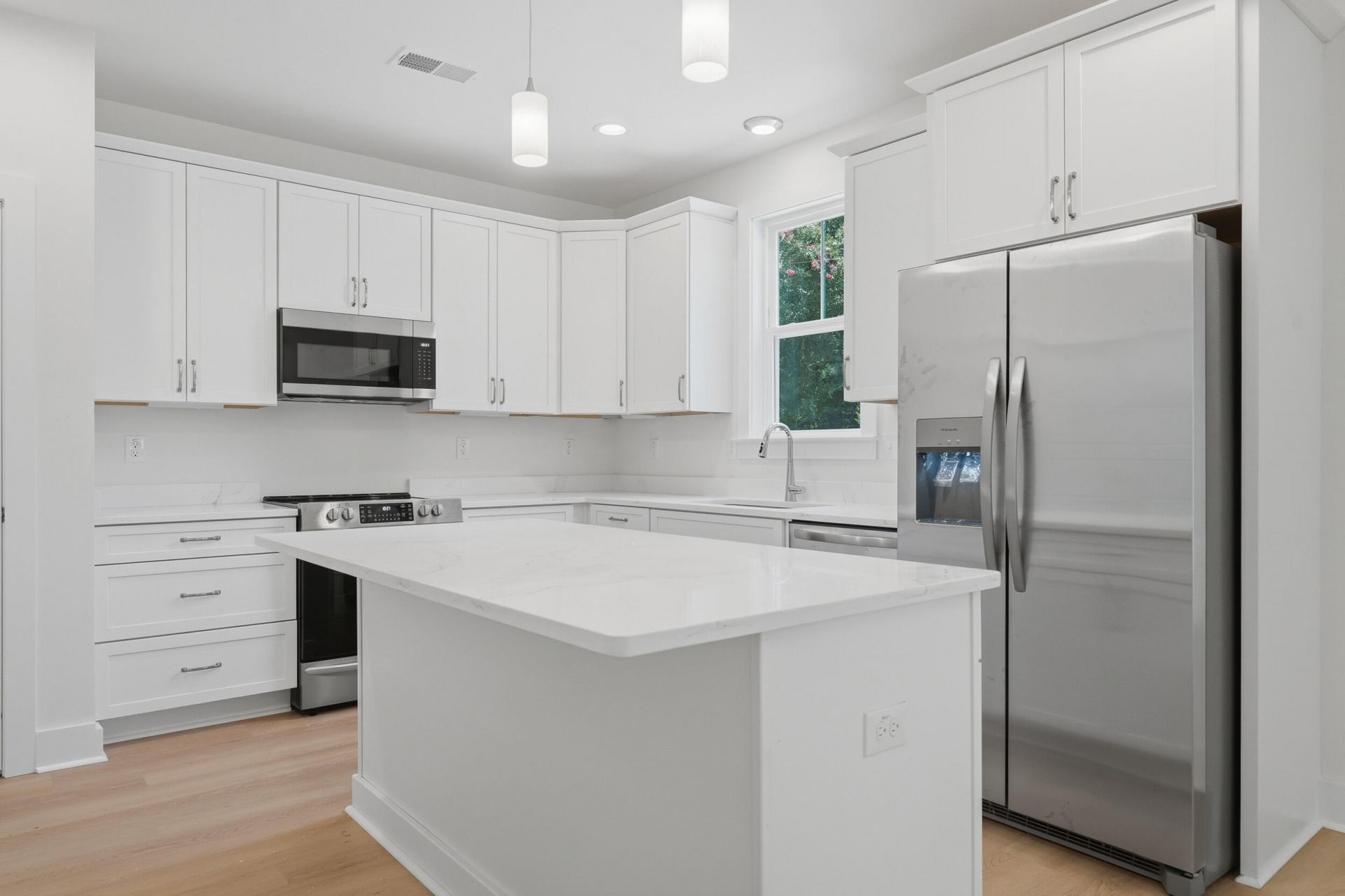 3314 Log Cabin Road Photo 5