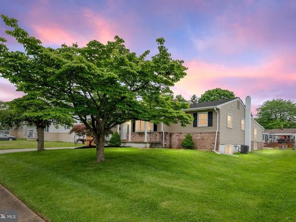 602 TAMARA CIRCLE, NEWARK, DE 19711