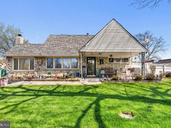 54 QUINCY DRIVE , LEVITTOWN, PA 19057