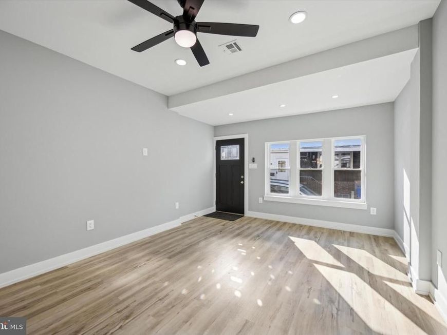 451 Fitzgerald Street, Philadelphia, PA 19148 Main Photo