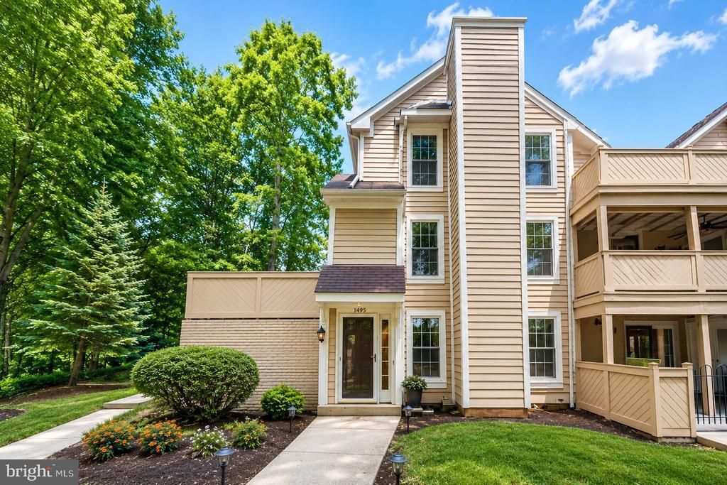 1495 Church Hill Place, Reston, VA 20194 Main Photo